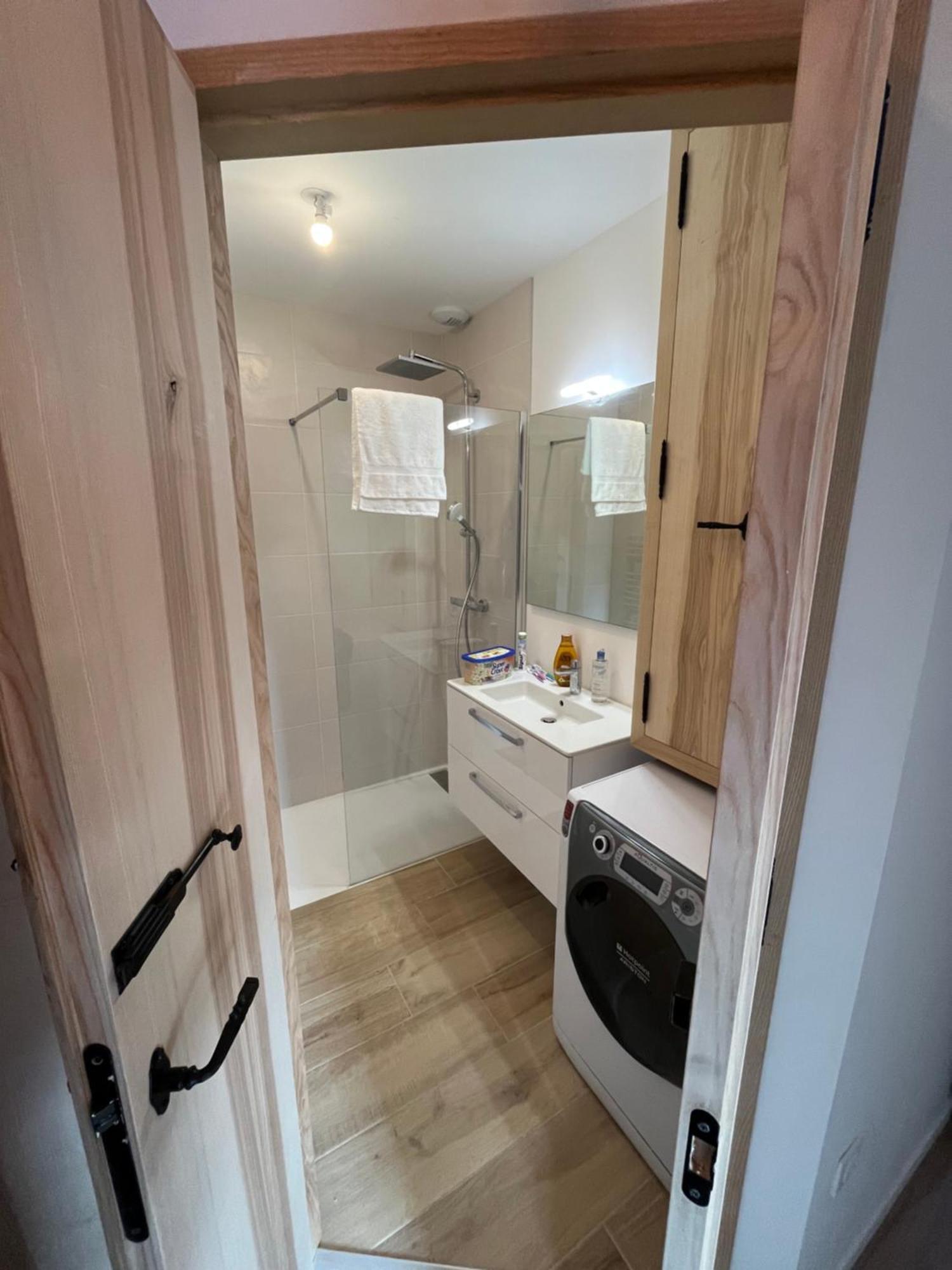 Appartement Aux Pieds Des Pistes De Ski Laveissière Exteriör bild